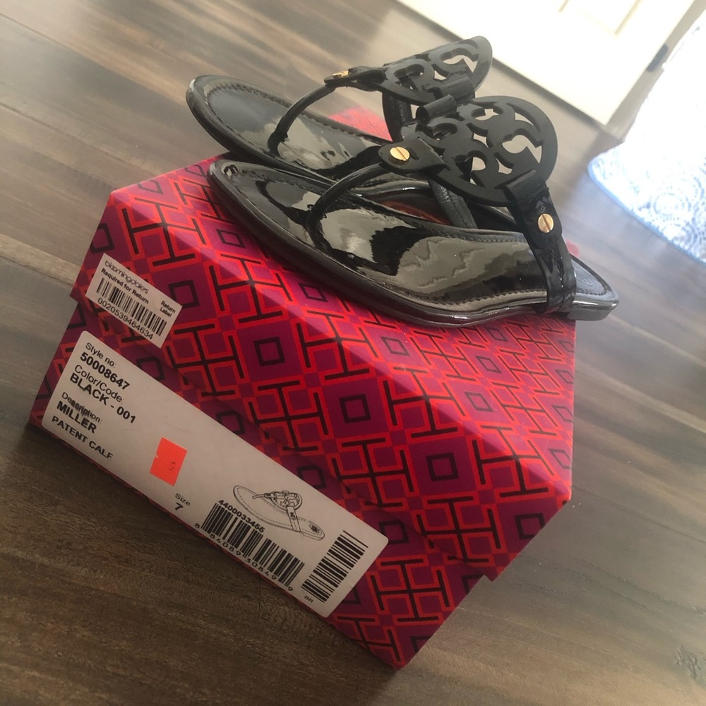 Black patent Tory Burch Miller sandals!